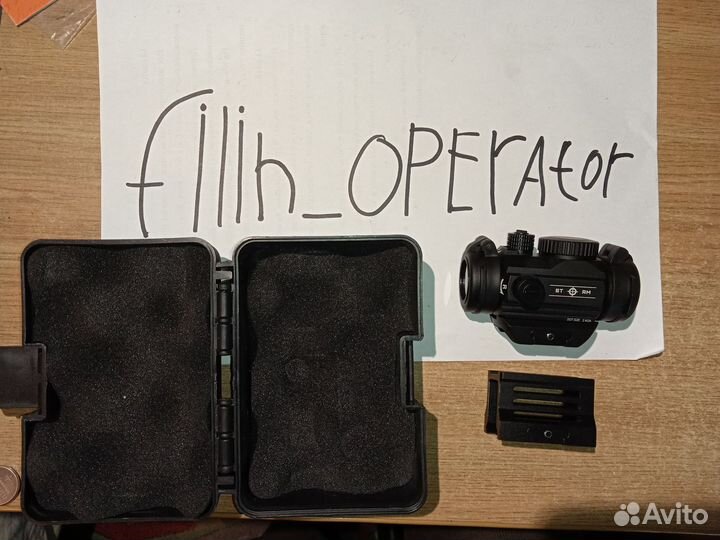 Коллиматорный прицел закрытого типа Storm L22