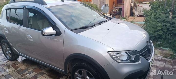 Renault Sandero Stepway 1.6 AT, 2019, 41 875 км