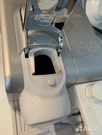 Кофемашина nespresso с капучинатором