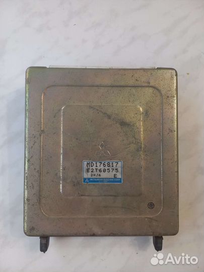 Блок управления двс Mitsubishi md176817