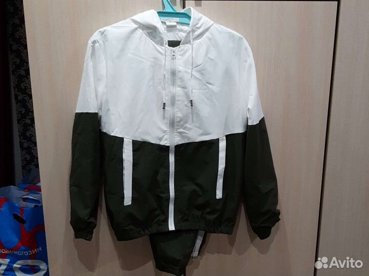 Спортивный костюм женский 44 46 размер. Новый