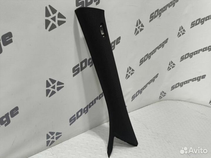 Накладка стойки лобового стекла передняя левая