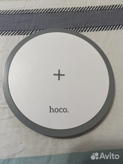 Мощная беспроводная зарядка hoco cw26