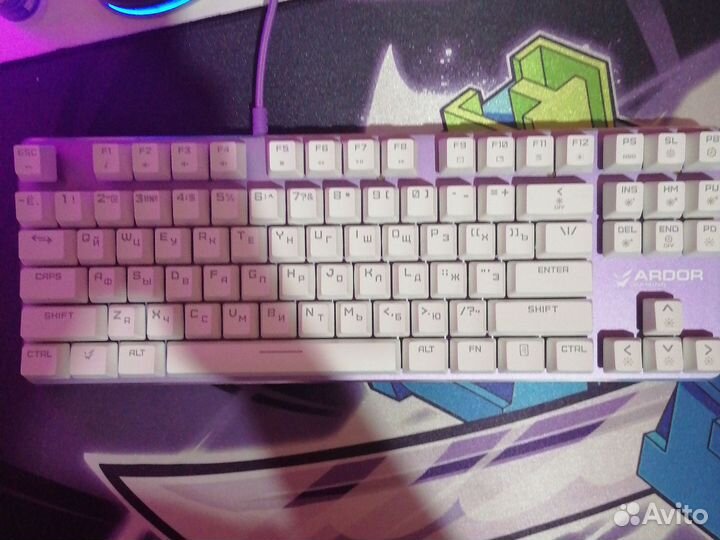 Механическая игровая клавиатура