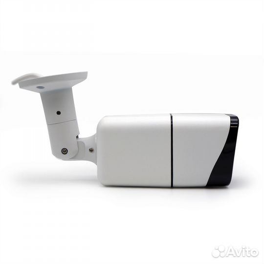 Уличная 4MP IP камера Вариофакальная