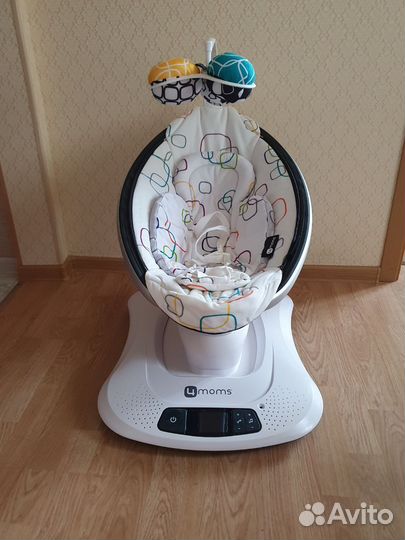 Продам электрокачели 4moms