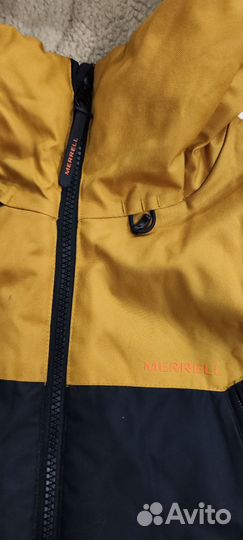Продам куртку Merrell