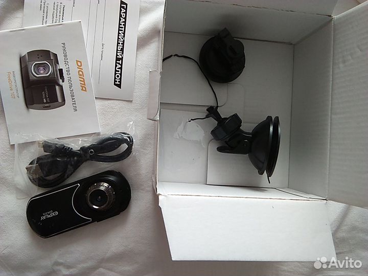 Видеорегистратор digma