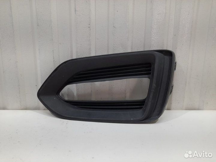 Накладка противотуманной фары правая Hyundai