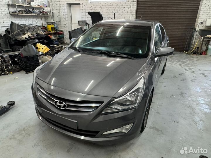 В разборе Hyundai Solaris 2016 г. на бу запчасти