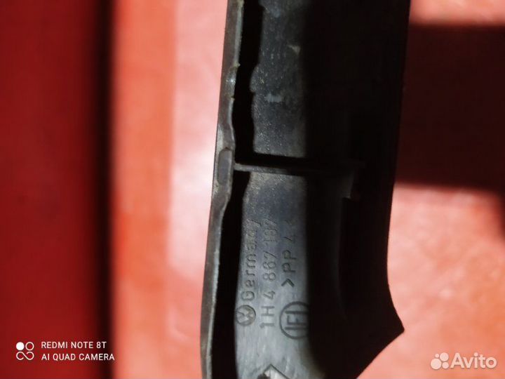 Накладка внутренней ручки двери задняя левая