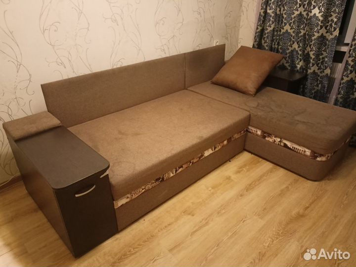 Диван угловой