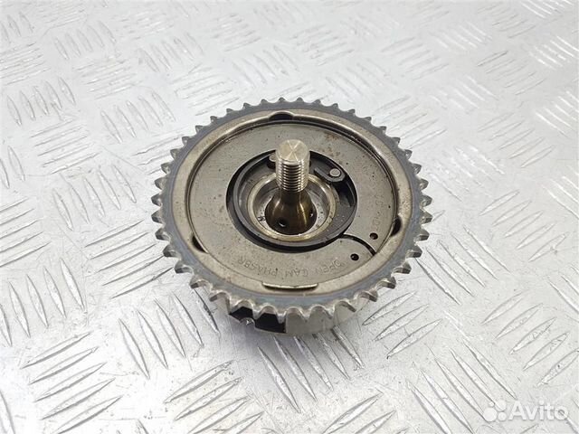 55562225 Шкив (шестерня) распредвала Opel Astra J