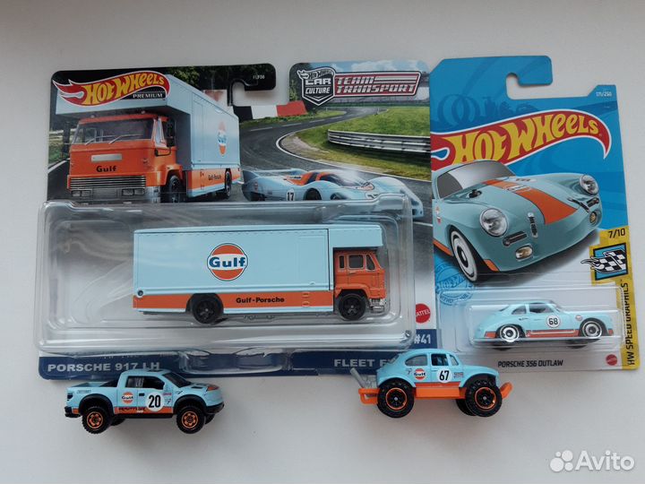 Hot wheels premium