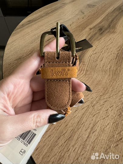 Ремень кожаный levis женский