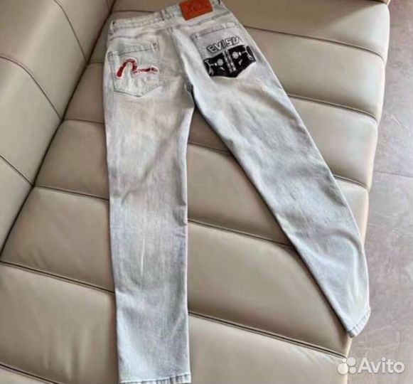 Джинсы Evisu голубые