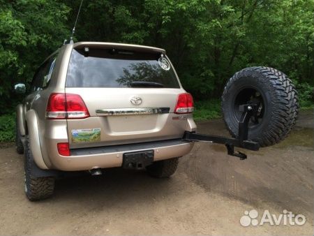 Калитка риф с фаркопом в штатный задний бампер Toy