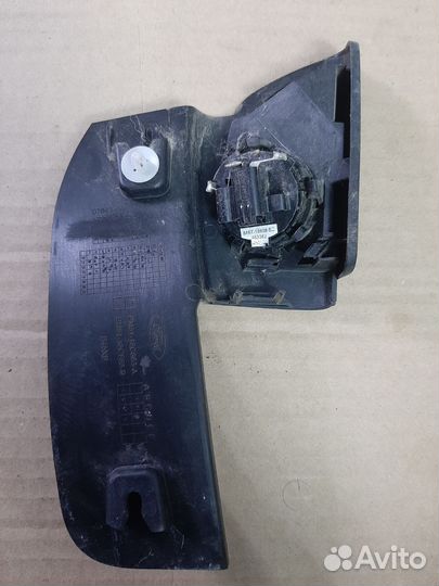 Внутренняя накладка двери Ford Focus 3