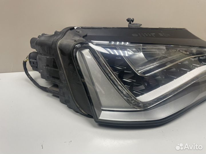 Фара правая LED Audi A8 4H D4 Ауди А8 Д4