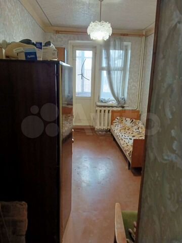 4-к. квартира, 68 м², 4/9 эт.