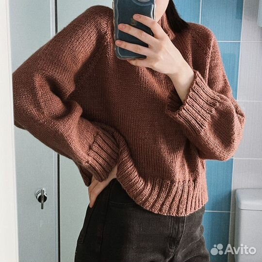 Свитер женский