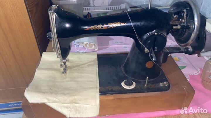 Швейная машинка