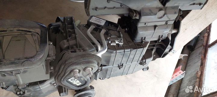 Отопитель в сборе Nissan Pathfinder r51