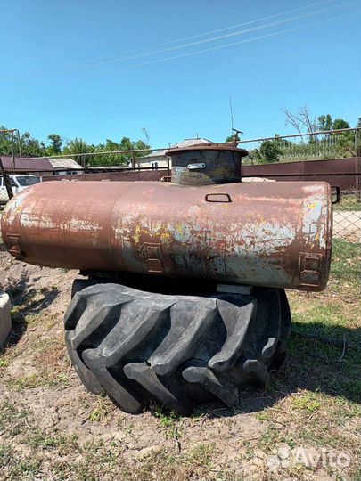 Плуг 1L 2-20, 2000