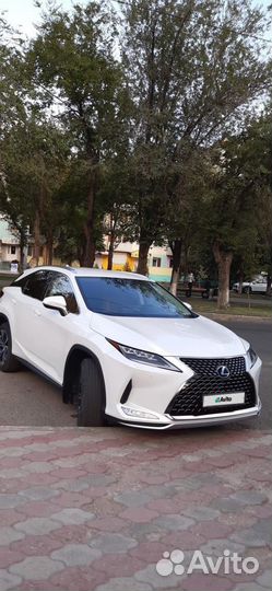 Lexus RX, 2021