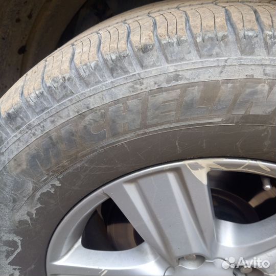 Michelin Latitude Tour HP 285/60 R18 120V