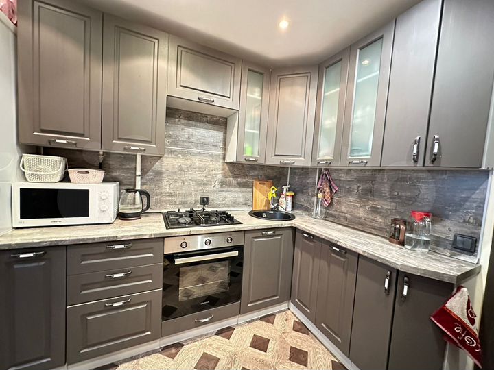 3-к. квартира, 57,2 м², 2/9 эт.