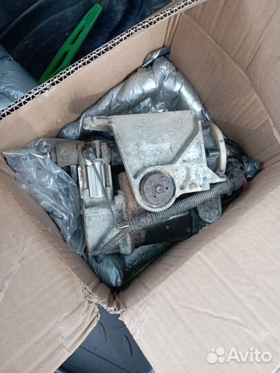 Компрессор воздушный автомобильный