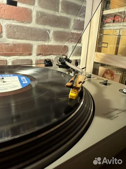 Виниловый проигрыватель technics SL-1600