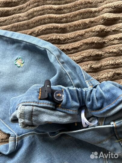 Джинсы на девочку 86