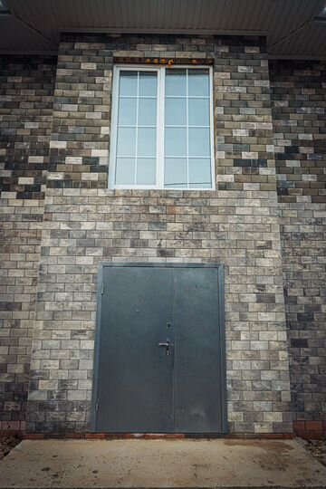 Дом 185 м² на участке 6,5 сот.