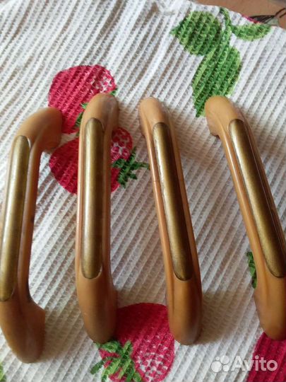 Дверные ручки