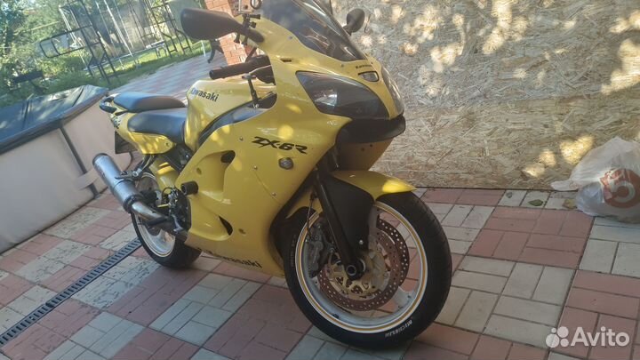 Kawasaki zx600