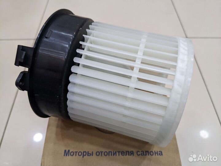 Мотор отопителя X-trail T32 / Qashqai II