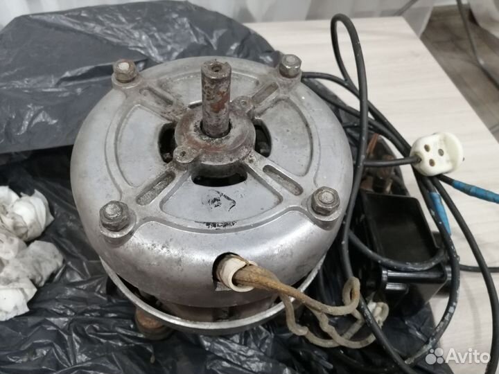 Электродвигатель 220в