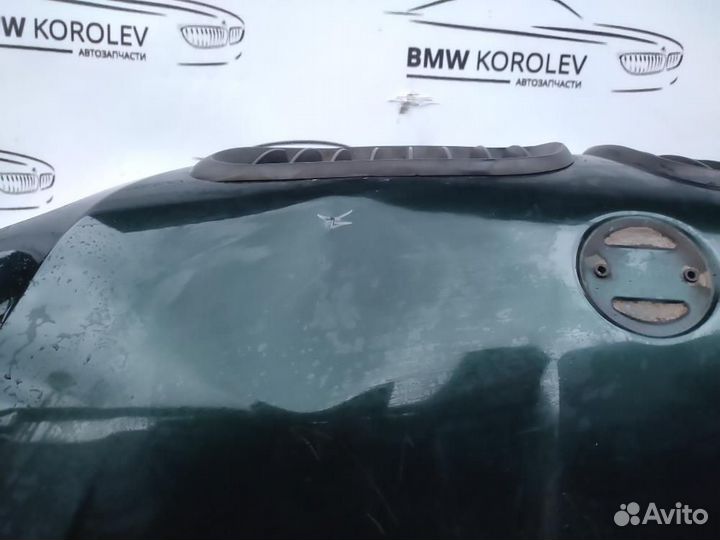 Капот зеленый дефект BMW X5E53