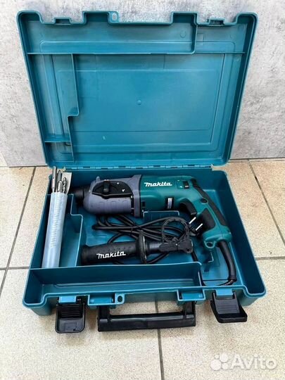 Перфоратор Makita HR 2470