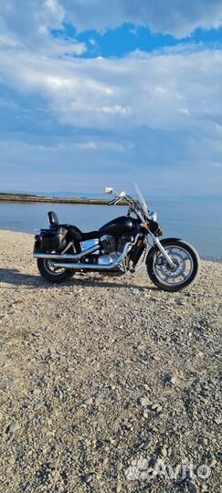 Honda shadow 1100