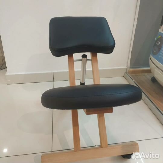 Ортопедический коленный стул