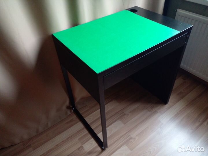 Письменный стол IKEA