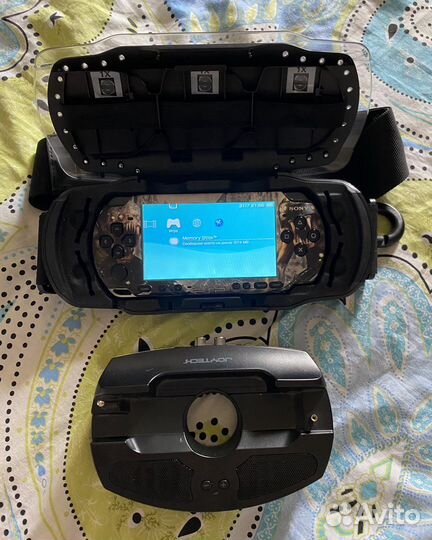 Sony psp 1004 fat + 17 картриджей