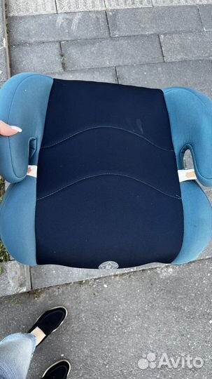 Бустер (в авто)