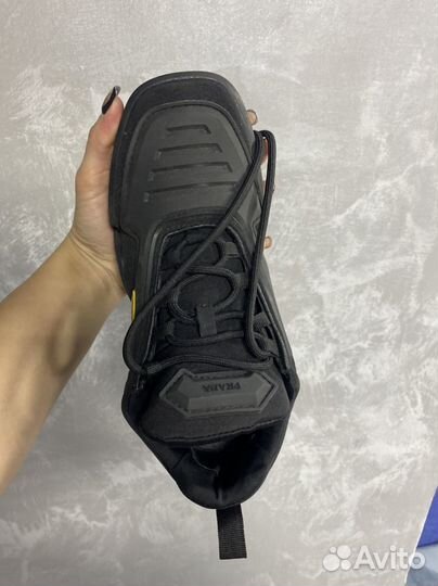Кроссовки prada оригинал 38