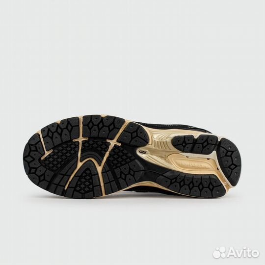 Кроссовки New Balance 1906R Black Beige Ftwr. New