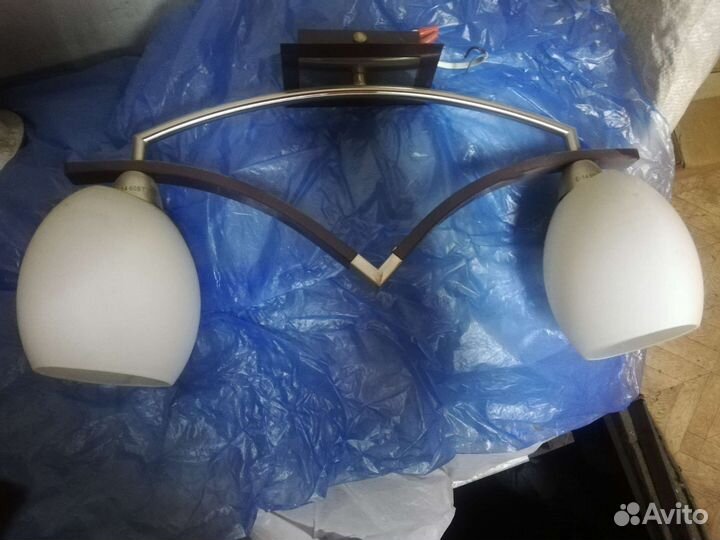 Люстры и светильники бу