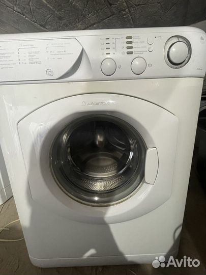 Стиральная машина ariston 6кг